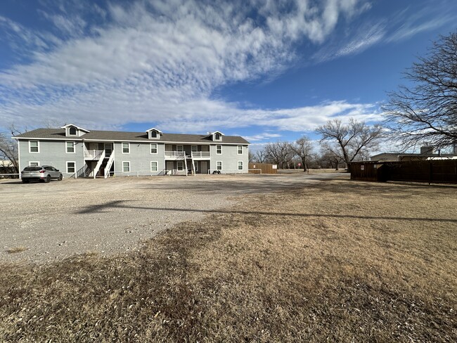 101 S 6th St in Pond Creek, OK - Building Photo - Building Photo