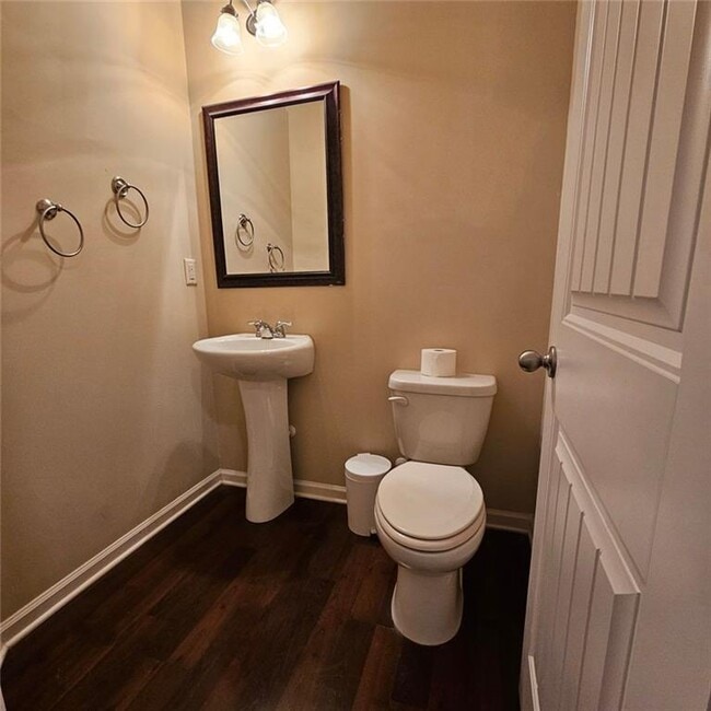 413 Fern Bay Dr SW in Atlanta, GA - Building Photo - Building Photo