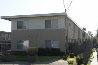 542 Shepherd Ave in Hayward, CA - Building Photo - Building Photo