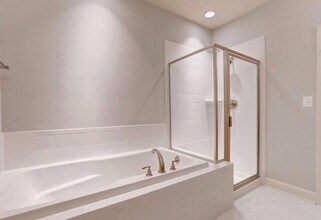 17005 Bennett Wy in Poolesville, MD - Building Photo - Building Photo