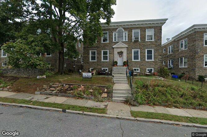7009 McCallum St in Philadelphia, PA - Building Photo