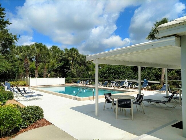 208 Cerromar Way S in Venice, FL - Building Photo - Building Photo