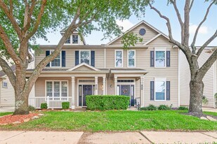 16855 Mammoth Springs Dr in Houston, TX - Building Photo