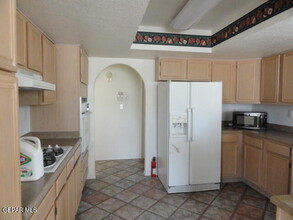 1400 Crown Ridge Dr in El Paso, TX - Building Photo - Building Photo