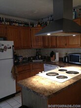 22 St Cyprians Pl, Unit 2L in Boston, MA - Building Photo - Building Photo