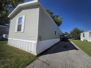 3510 N 9th St in Carter Lake, IA - Foto de edificio - Building Photo