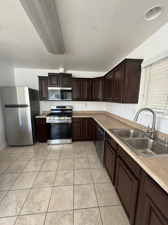 property at 3481 Grant St