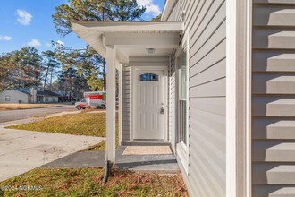 135 Twinwood Dr in Jacksonville, NC - Building Photo - Building Photo