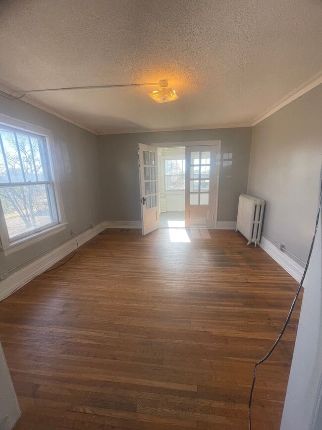 property at 609 Wellington Ct