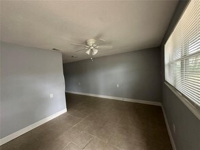 450 88th Ave N in St. Petersburg, FL - Building Photo - Building Photo