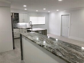 710 N K St in Lake Worth Beach, FL - Building Photo - Building Photo