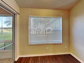 3334 Lakeview Cir in Melbourne, FL - Foto de edificio - Building Photo