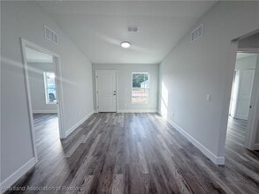 3830 El Rado Ave in Sebring, FL - Building Photo - Building Photo