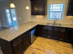 253 Neuse Landing Dr in Clayton, NC - Building Photo - Building Photo