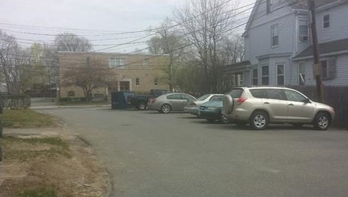 33 Clinton St in Framingham, MA - Building Photo - Building Photo