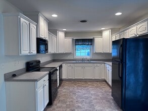 59 Cedarcrest Dr in Waynesboro, VA - Building Photo - Building Photo