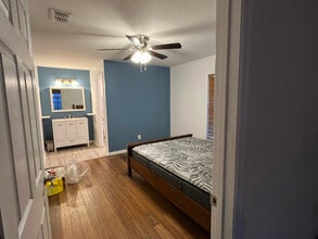 5026 6th Ave N in St. Petersburg, FL - Building Photo - Building Photo