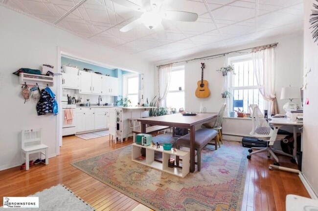 225 Court St in Brooklyn, NY - Building Photo - Building Photo