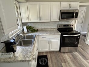 208 Hay St in High Point, NC - Building Photo - Building Photo