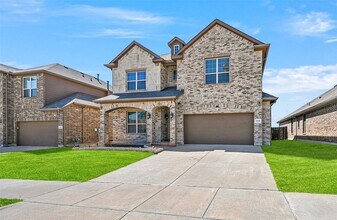 3608 Helm Ln in Denton, TX - Building Photo - Building Photo