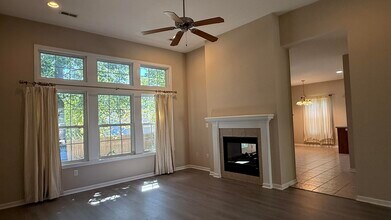 4806 Cedar Crest Ln in Columbia, MO - Building Photo - Building Photo