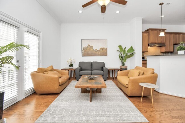 property at 5625 Dolores St