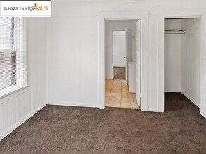 1655 E 32nd St in Oakland, CA - Building Photo - Building Photo