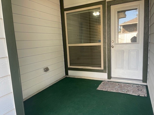 property at 156 Camelot Pl Ct