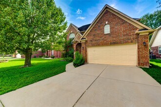 16814 Benwick Dr in Sugar Land, TX - Building Photo - Building Photo