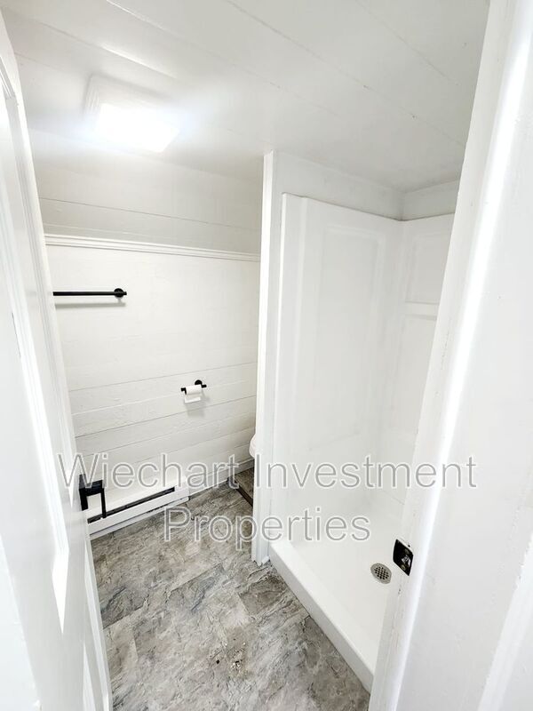 931 1/2 W Wayne St in Lima, OH - Building Photo - Building Photo