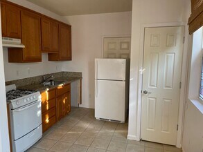 2344 Chanate Rd in Santa Rosa, CA - Building Photo - Building Photo