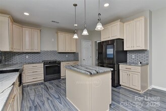 15723 Wood Duck Crossing Dr in Charlotte, NC - Building Photo - Building Photo