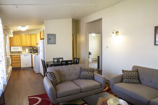 South Oak in Ames, IA - Building Photo