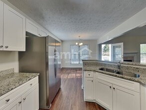 795 Old Johnson Rd in Lawrenceville, GA - Building Photo - Building Photo