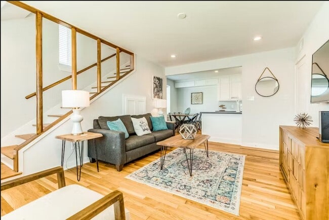 property at 2428 Bernardo De Galvez Ave