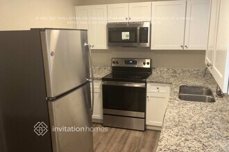 7944 Stallion Dr in Nashville, TN - Foto de edificio - Building Photo