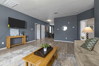 1125 Urban Dr in Desoto, TX - Building Photo - Building Photo