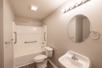 The Ridge Apartments in Troy, NY - Building Photo - Interior Photo