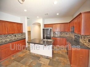 17020 W Windermere Way in Surprise, AZ - Building Photo - Building Photo