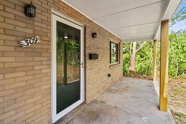 property at 309 Sebring Ave