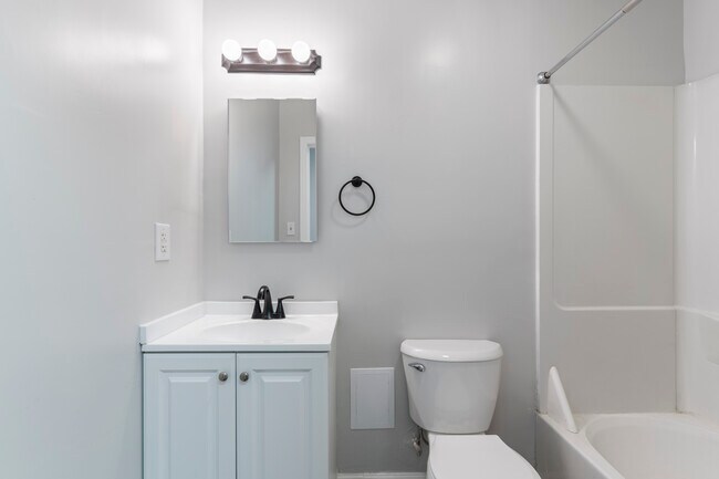 4595 Livingston Rd in Indian Head, MD - Building Photo - Building Photo