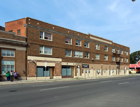 Parkview Place Apartments (B) in Hamilton, ON - Building Photo - Building Photo