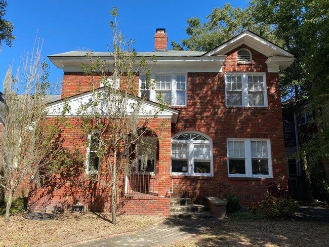 property at 542 E 49th St