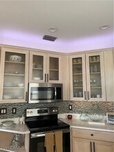 210 Vintage Cir in Naples, FL - Building Photo - Building Photo