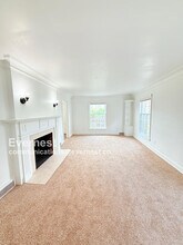 13060 Rosemary St in Detroit, MI - Building Photo - Building Photo
