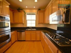 6678 Chalk Hill Ln in Vallejo, CA - Building Photo - Building Photo