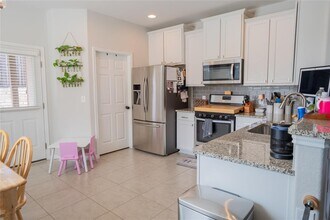 121 Cloyce Ct in Leander, TX - Building Photo - Building Photo