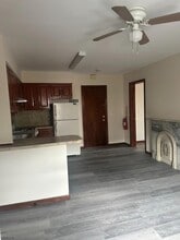 1075 E Jersey St in Elizabeth, NJ - Building Photo - Building Photo