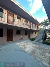 2545 Taft St in Hollywood, FL - Foto de edificio - Building Photo