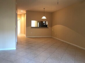 2725 SW 82nd Ave in Miramar, FL - Building Photo - Building Photo